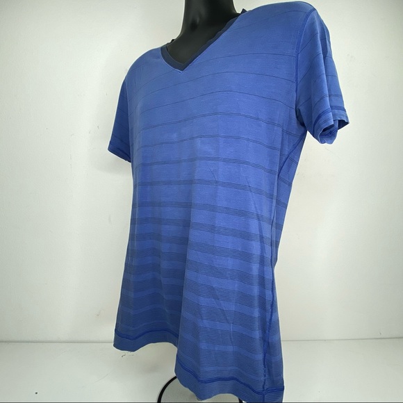 COPY - Lululemon Mens Blue Striped Short Sleeve V Neck Basic Knit Top Logo T-Sh… - Picture 3 of 7